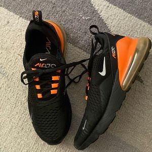 Men’s Nike Air Max 270 running sneakers